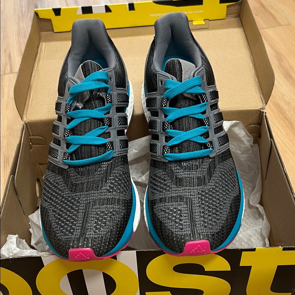Adidas women’s energy boost 3 size 8